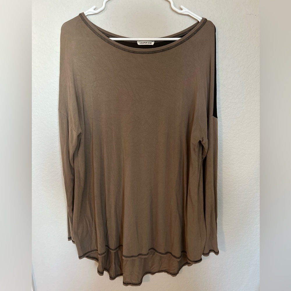 Bundle of 2 Relaxed Fit Tops | Neutral Casual Basics | Size M - Picture 5 of 7